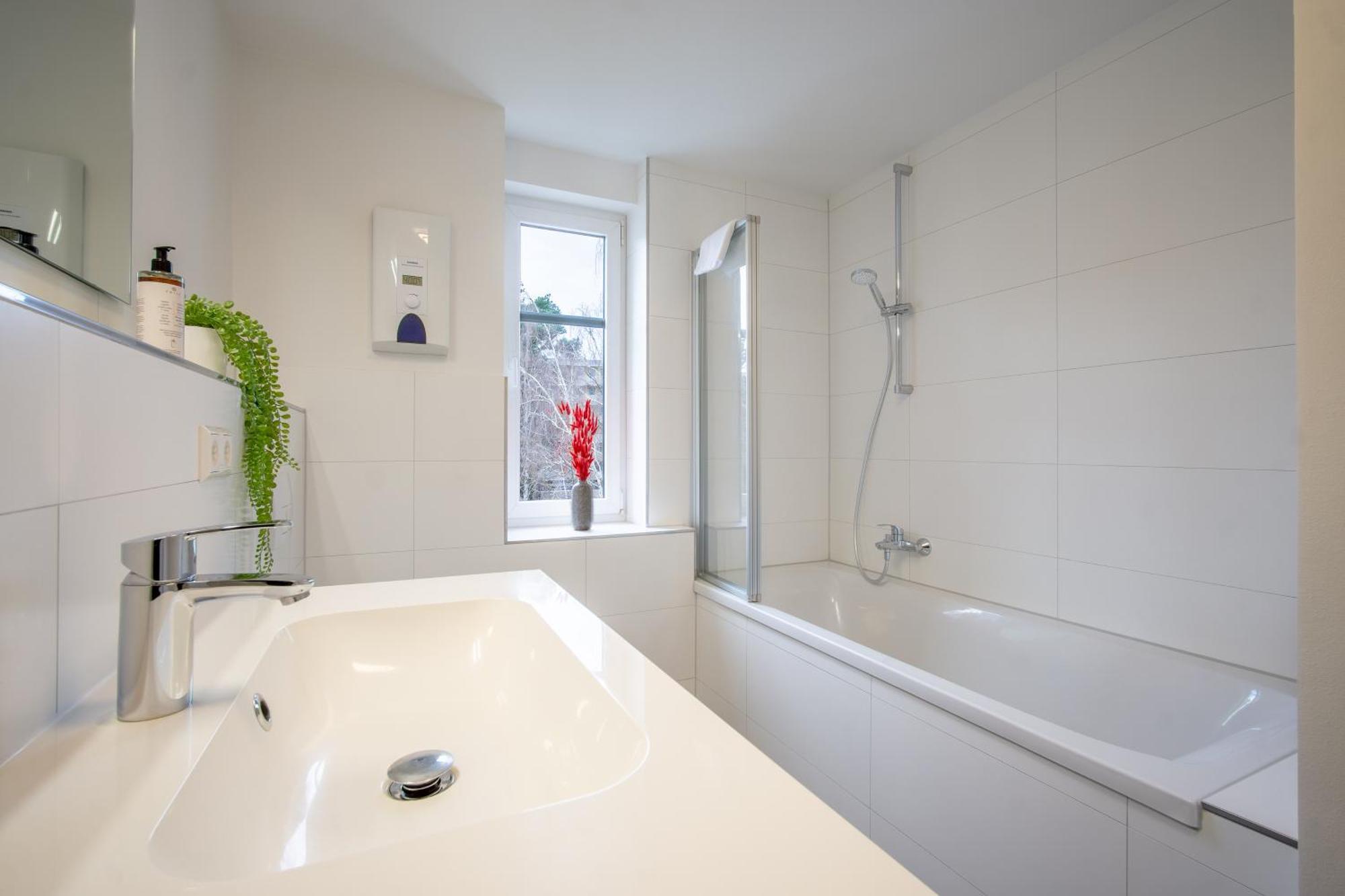 Coview - Design Apartment - 2 Schlafzimmer - Kueche - Highspeed Wlan Drezda Kültér fotó