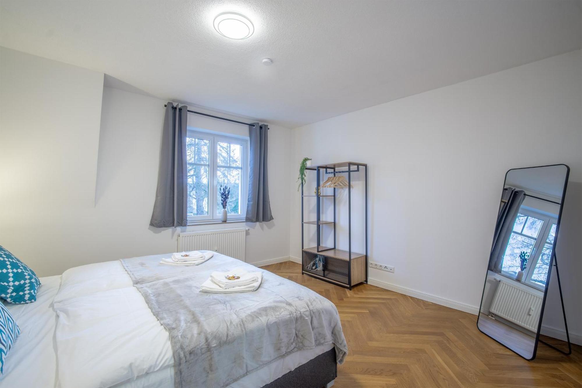 Coview - Design Apartment - 2 Schlafzimmer - Kueche - Highspeed Wlan Drezda Kültér fotó
