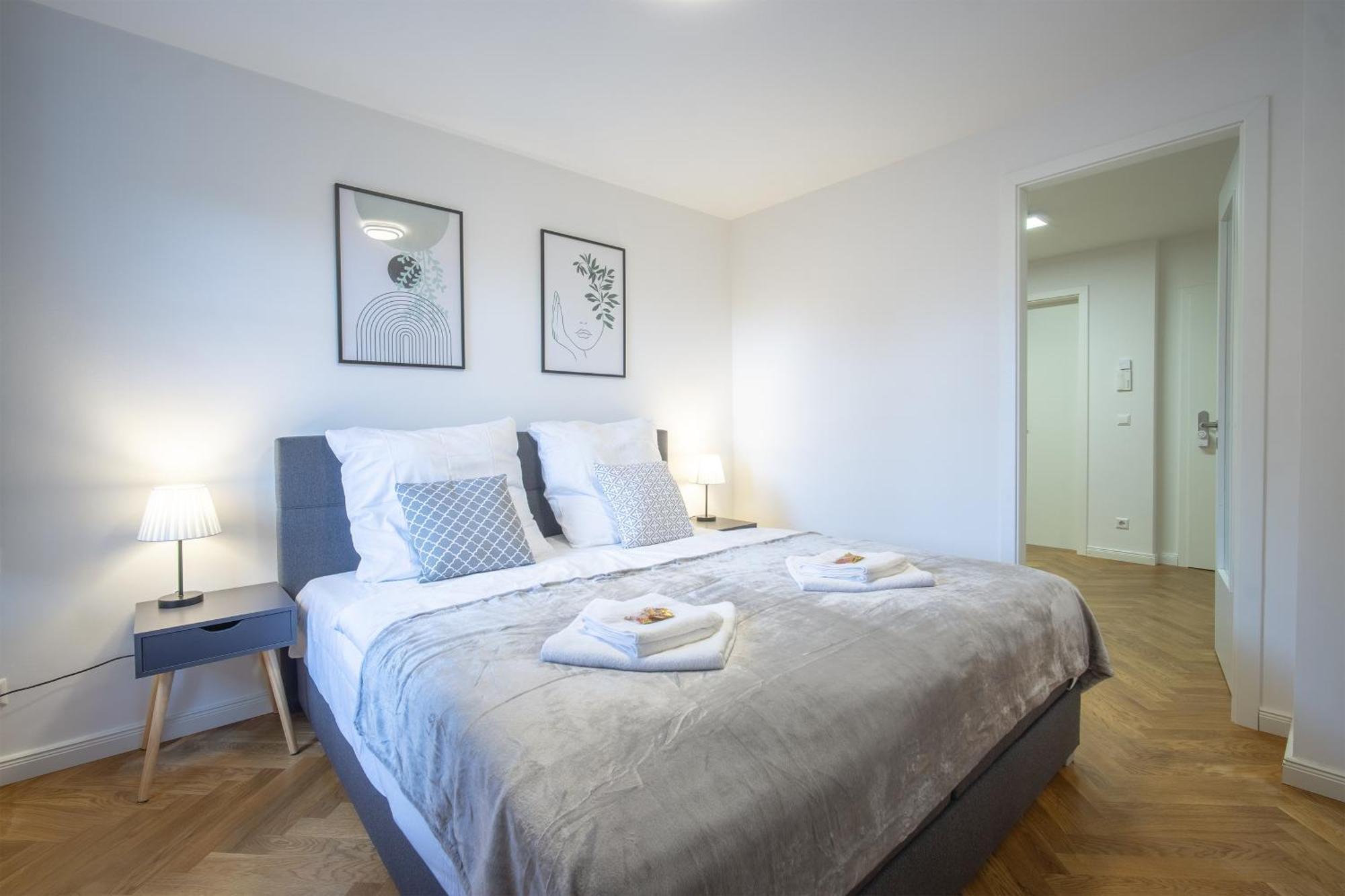 Coview - Design Apartment - 2 Schlafzimmer - Kueche - Highspeed Wlan Drezda Kültér fotó