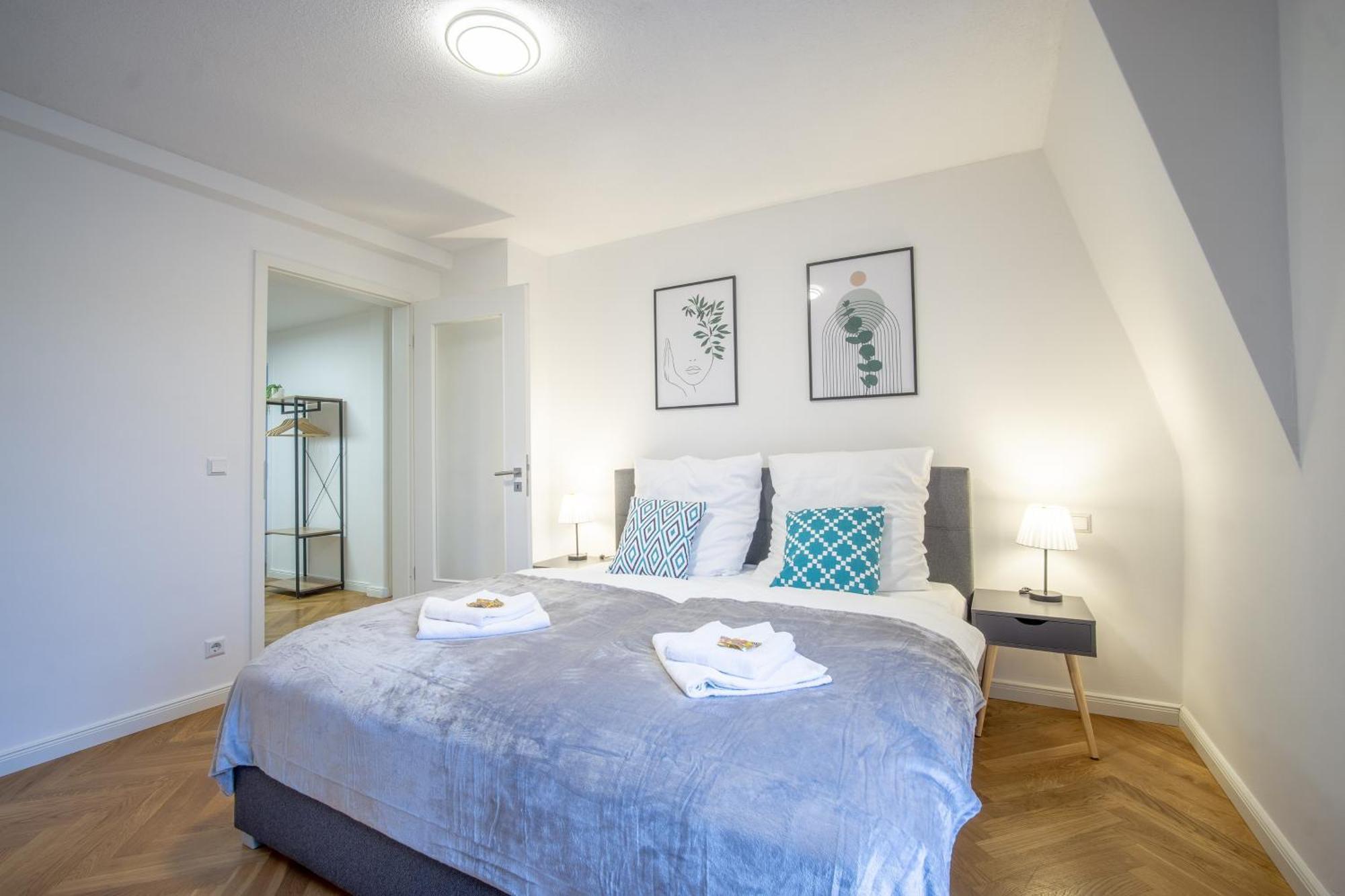 Coview - Design Apartment - 2 Schlafzimmer - Kueche - Highspeed Wlan Drezda Kültér fotó