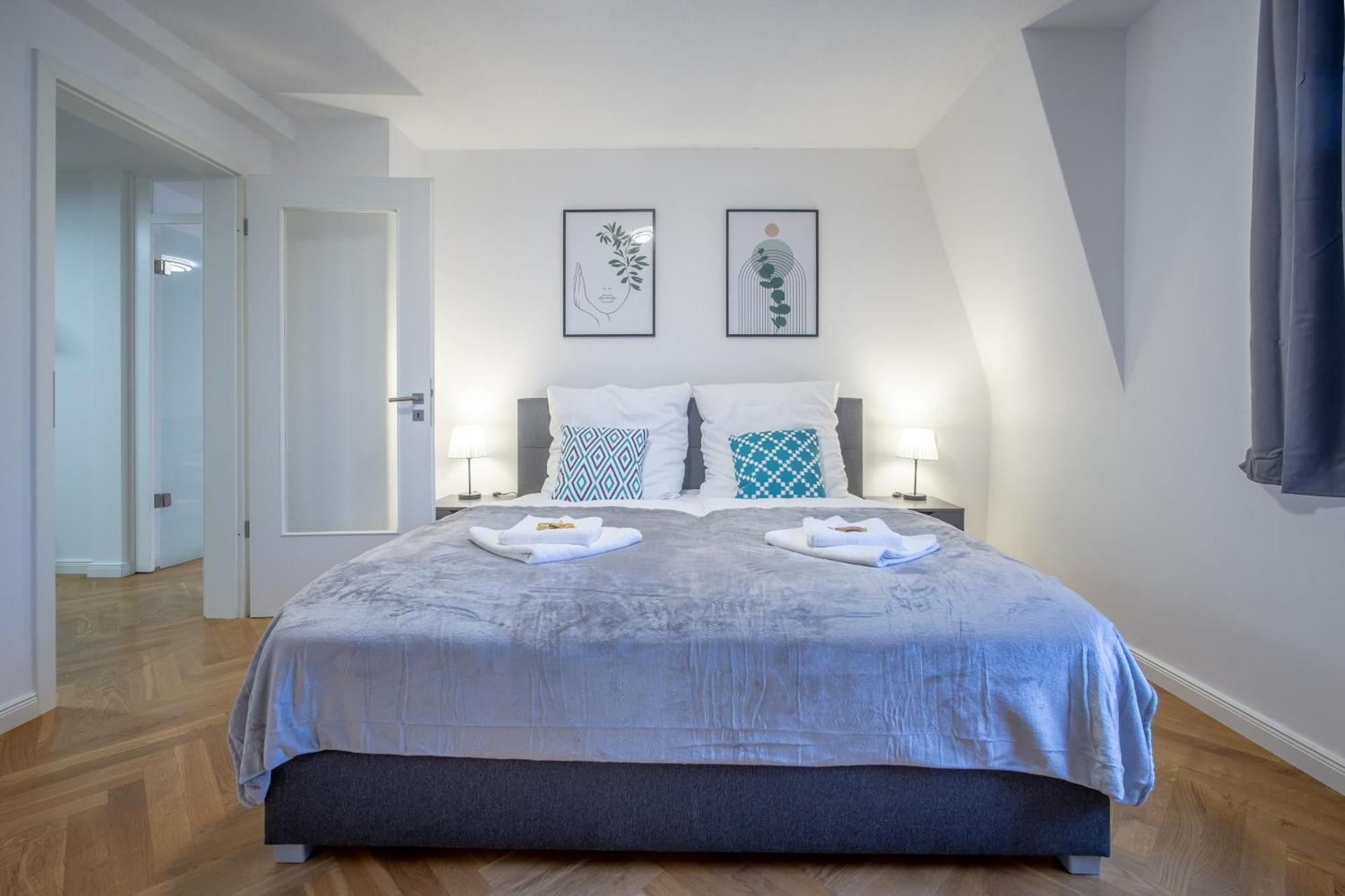 Coview - Design Apartment - 2 Schlafzimmer - Kueche - Highspeed Wlan Drezda Kültér fotó