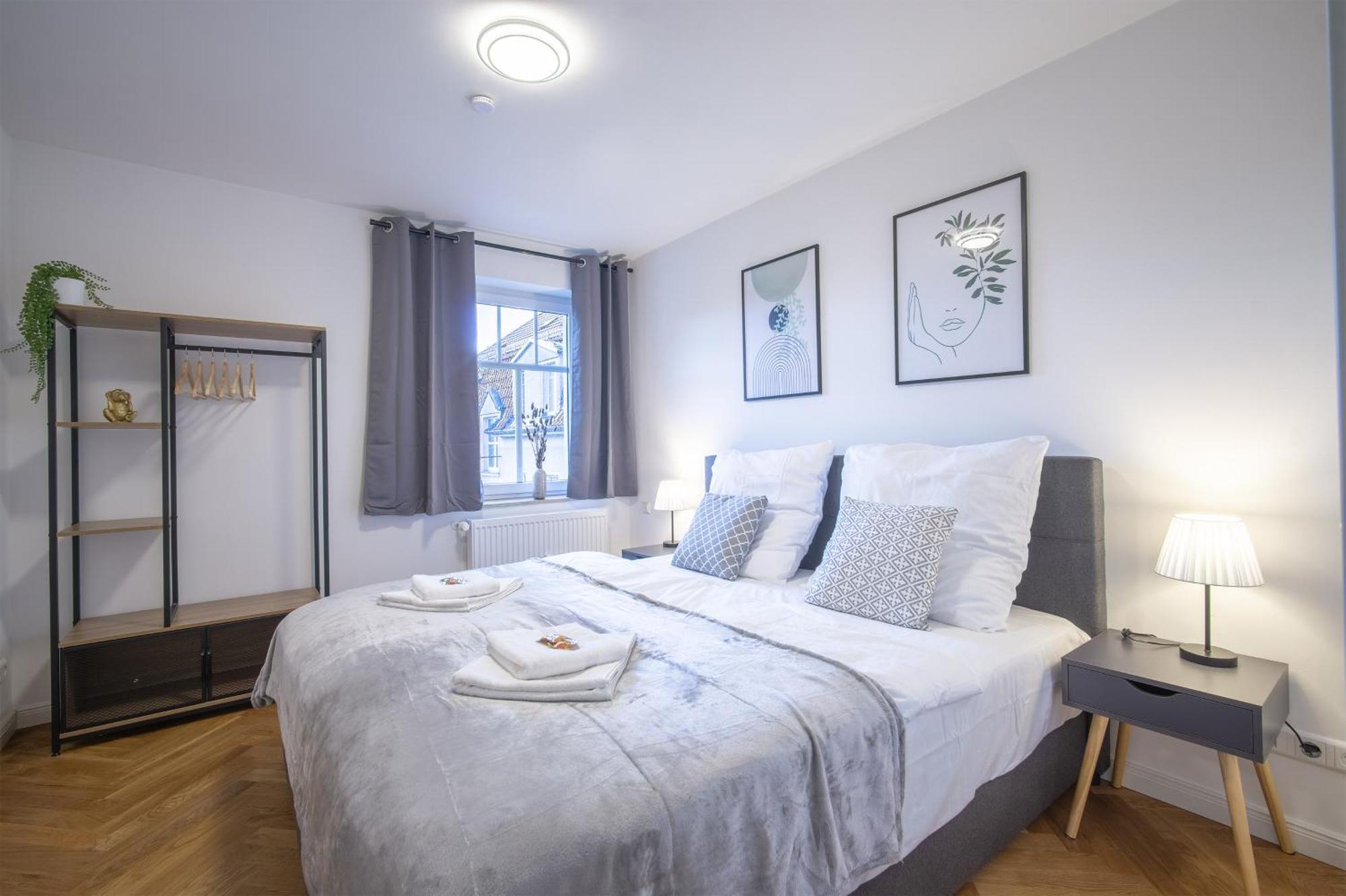 Coview - Design Apartment - 2 Schlafzimmer - Kueche - Highspeed Wlan Drezda Kültér fotó