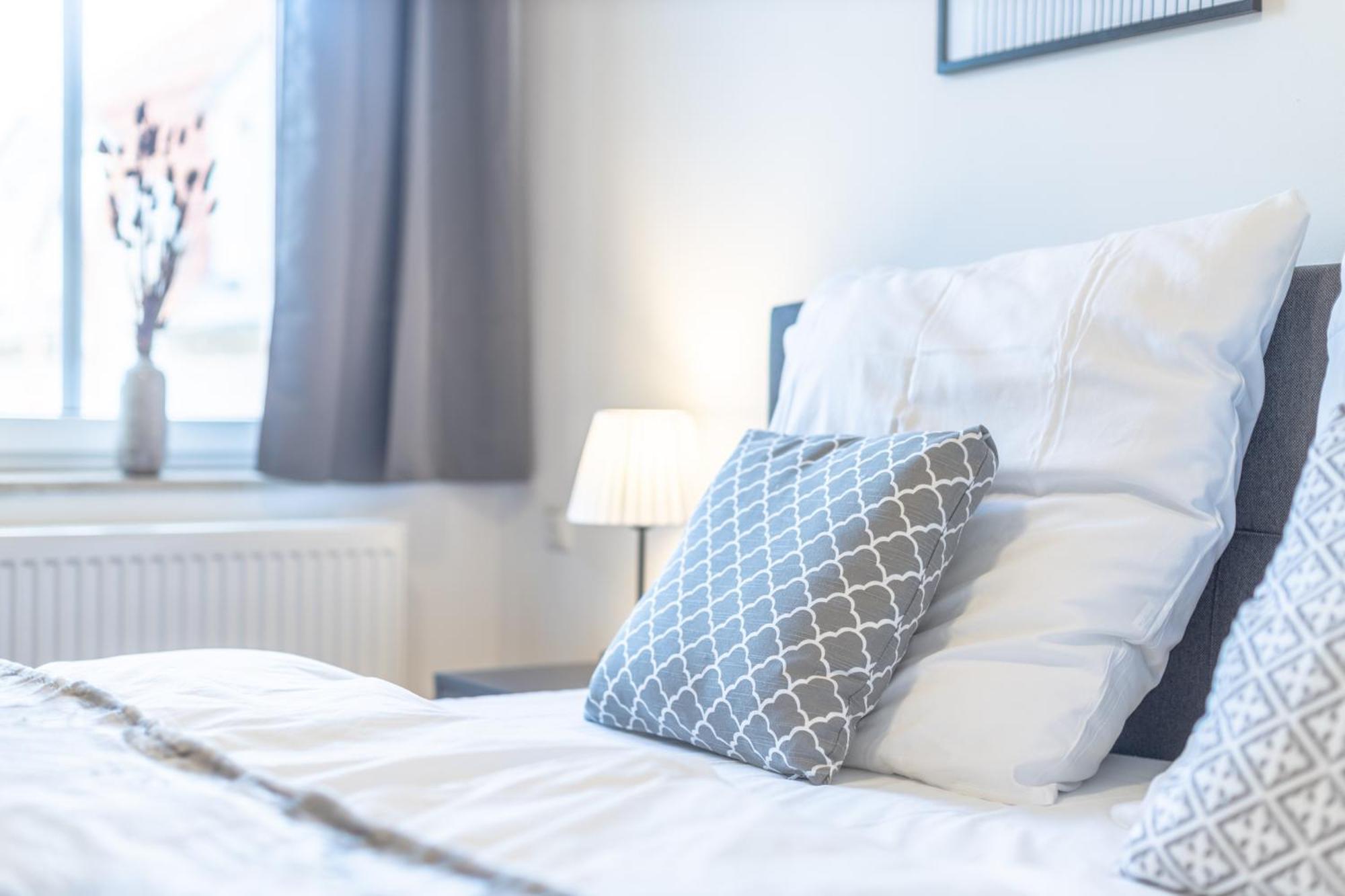Coview - Design Apartment - 2 Schlafzimmer - Kueche - Highspeed Wlan Drezda Kültér fotó